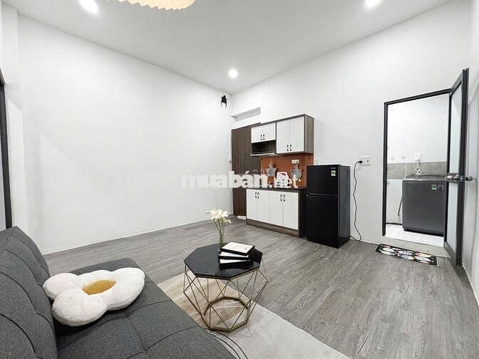CHDV - 50m2 cửa sổ trời - Tách bếp - 1 PK - 1 PN - Quận Phú Nhuận