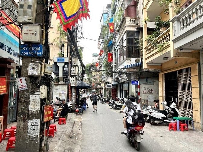 Có 14 tỷ nhà căn góc Mp Kim Hoa - Xã Đàn vỉa hè kinh doanh sầm uất oto