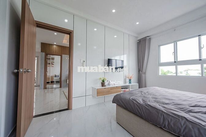 Cần bán gấp căn 2PN - DT 89m2 - TT 500tr nhận nhà- Conic Boulevard