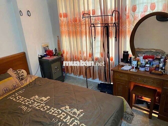 BÁN NHÀ NGÕ 258 TÂN MAI DT30, 5T , 3 NGỦ , 4WC , GIÁ :  6,860 TỶ