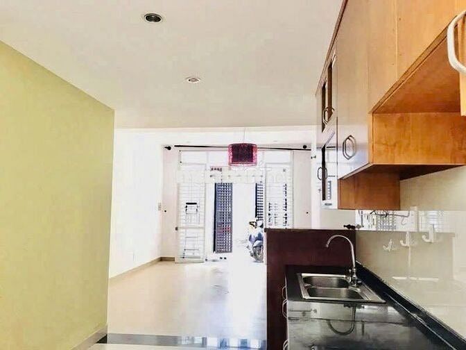 ÂU CƠ–XE HƠI ĐỖ CỬA–ĐỐI DIỆN BV TÂN PHÚ–57M²(4,1x14)–2 TẦNG KIÊN CỐ