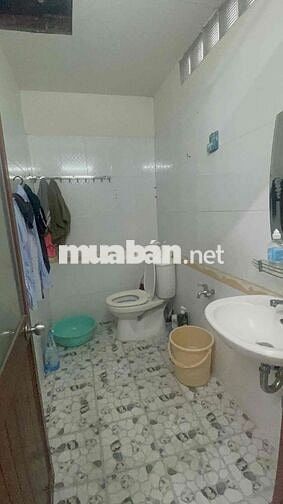 Cho thuê nhà gần Cá sấu hoa cà,/đs 48,p.HBC 2 tầng full NT giá 12tr TL