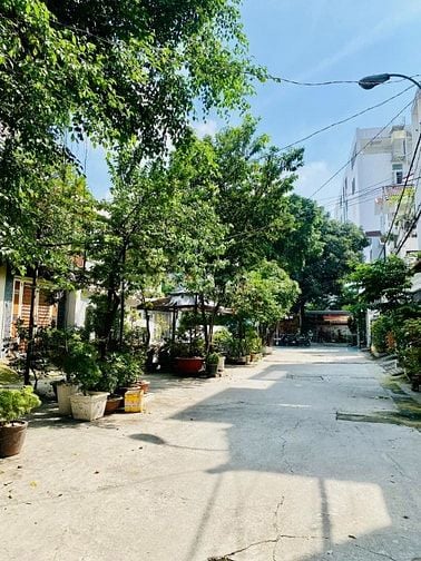 BÁN NHÀ DT 6M X 16M ĐƯỜNG 8M NHÀ XÂY NHƯ BIỆT THƯ VILA CAO CẤP,