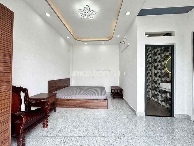 STUDIO BAN CÔNG FULL NỘI THẤT - GIÁ CHỈ 3X - NGAY NGUYỄN VĂN LƯỢNG