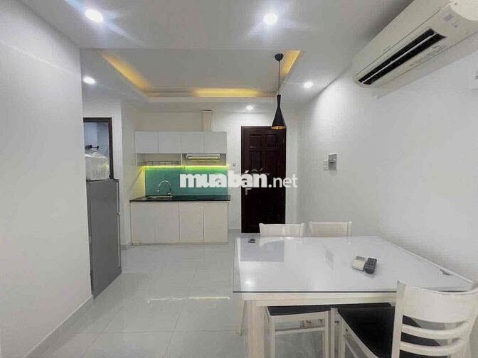 Cho thuê Căn Hộ Cửa Sổ  Thoáng mát Full NT ở  Nguyễn Thị Minh Khai, Q1