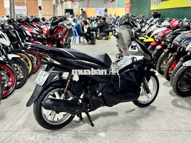 XE MÁYTHANHTÙNG_AIR BLADE 125 ĐÈN LED KHÓA SMK ZIN