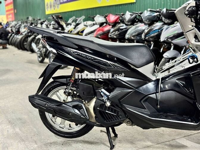 XE MÁYTHANHTÙNG_AIR BLADE 125 ĐÈN LED KHÓA SMK ZIN