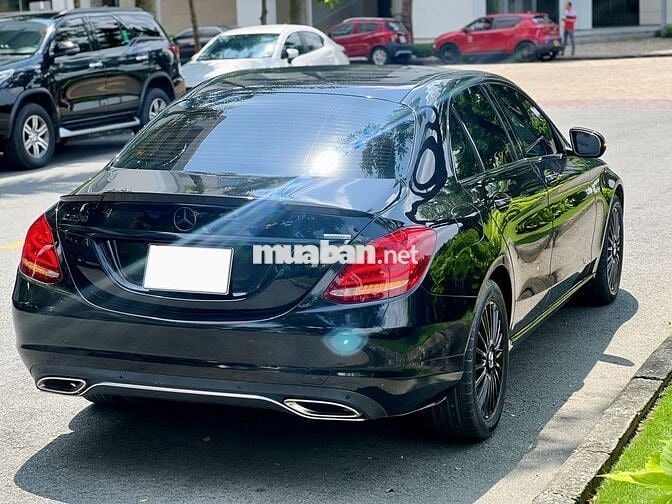 ❤️ Mercedes C250 Exclusive - Black Edition