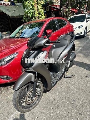 sh 125 trắng chính chủ đã mới dán mầu