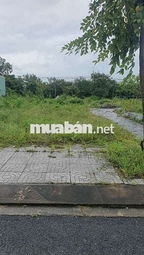 Lô kẹp Công Viên , giá rẻ nhì Tp Lakeside