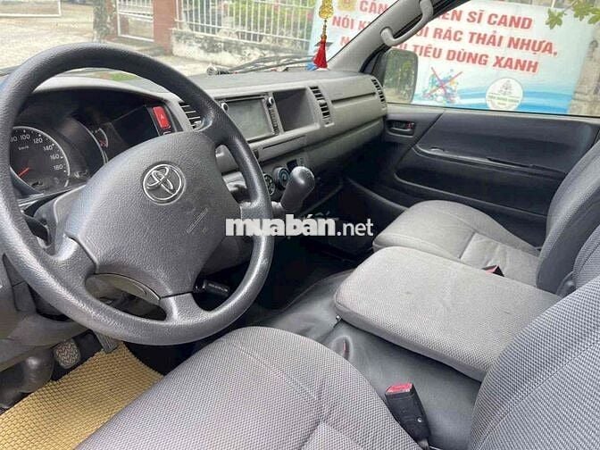 Toyota Hiace 2013  máy dầu nhập Nhật