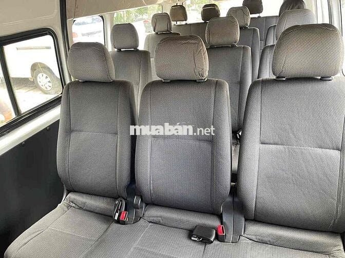 Toyota Hiace 2013  máy dầu nhập Nhật