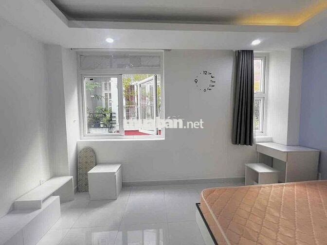 Cho thuê Căn Hộ Cửa Sổ  Thoáng mát Full NT ở  Nguyễn Thị Minh Khai, Q1