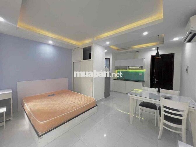 Cho thuê Căn Hộ Cửa Sổ  Thoáng mát Full NT ở  Nguyễn Thị Minh Khai, Q1