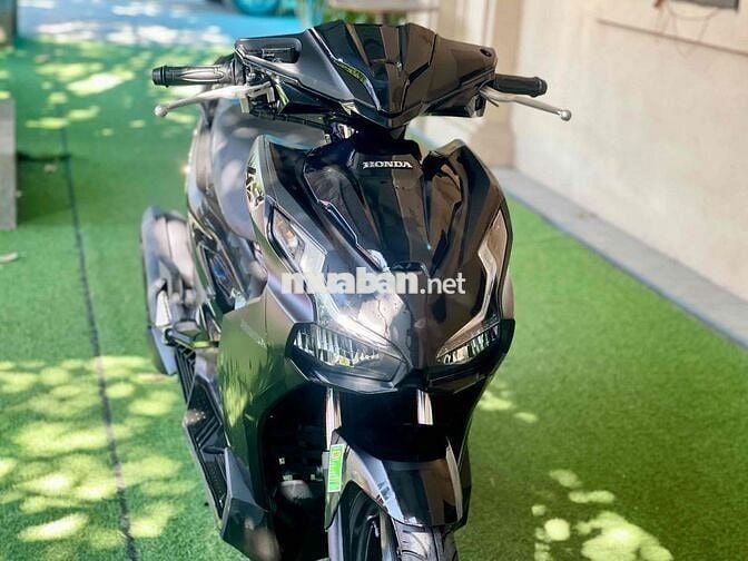 Cần bán airblade lướt