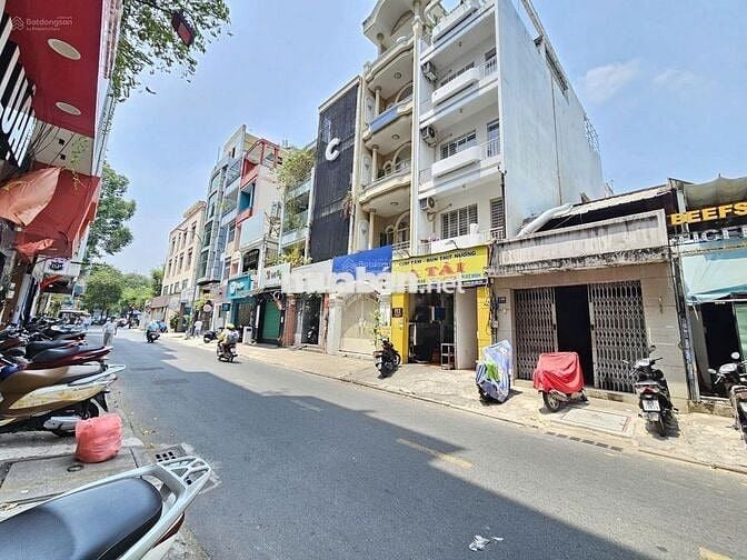 Mặt Tiền Trung Tâm Quận 1 - 8x20 - Trệt Lửng - Giá 50 Triệu
