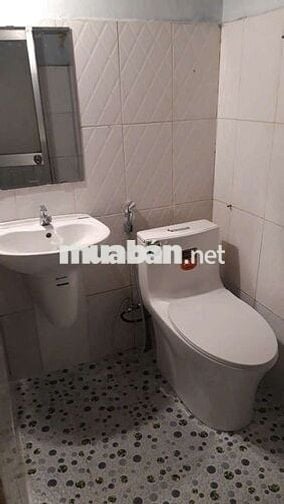 Cho thuê nhà cấp 4, 50m2, hẻm Tỉnh lộ 43, Bình Chiểu, Thủ Đức