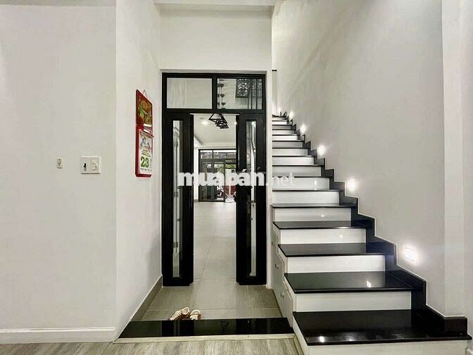 Cho thuê Nhà Phố Mới - Đẹp -4PN- Khu Lotte Nguyễn Văn Lượng p17 Gò vấp