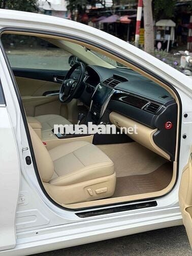 Camry 2015 2.0E - 127000 km full lịch sử hãng