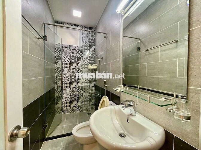 Cho thuê Nhà Phố Mới - Đẹp -4PN- Khu Lotte Nguyễn Văn Lượng p17 Gò vấp