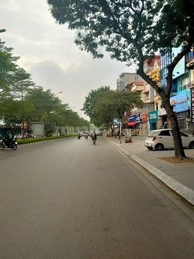 Bán nhà lô góc mặt phố Nguyễn Khánh Toàn, Hà Nội