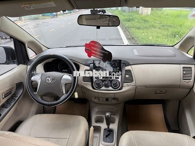 Toyota Innova 2012 2.0G - 149384 km