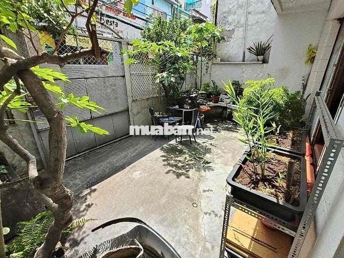 Dt lớn 120m2, phù hợp xây chdv, hẻm xe hơi, Bình Thạnh Hoàng Hoa Thám