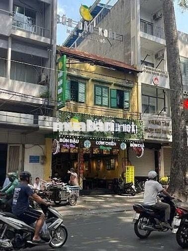 CHO THUÊ NHÀ MẶT TIỀN NGANG 6M TRUNG TÂM QUẬN 1-ĐƯỜNG TRẦN QUANG KHẢI