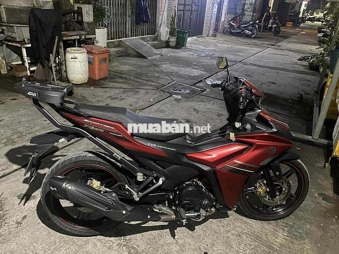 Exciter 155 VVA màu đỏ