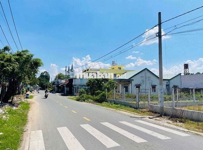 CHỦ NỢ NẦN BÁN GẤP LÔ GÓC 2 MT SÁT CHỢ VIỆT KIỀU TÂN THÔNG HỘI CỦ CHI