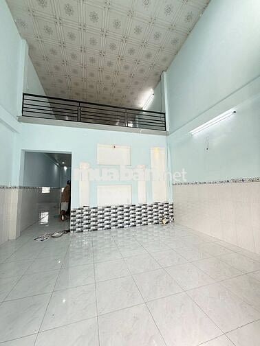 Bán gấp căn nhà 1 trệt 1 lửng ở Đ. Trần Thị Cẩm 135m2 SHR giá 799TR