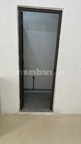 Cho thuê nhà nguyên căn 2 tầng + tum, 100m2, ngách 187/16 P. Hồng Mai