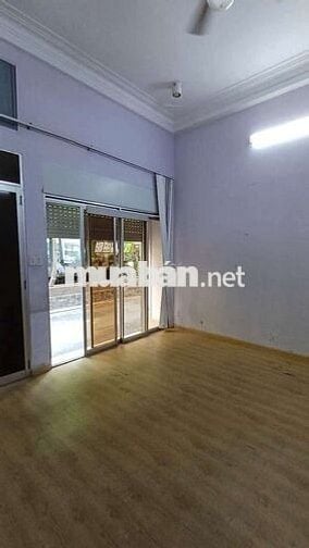 Nhà hxh thăng long 7x10, 2 lầu  st