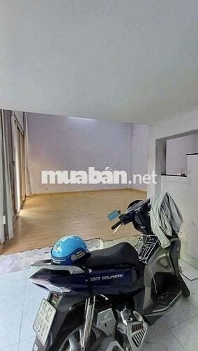Nhà hxh thăng long 7x10, 2 lầu  st