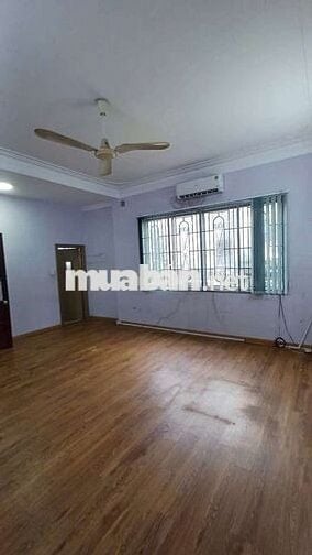 Nhà hxh thăng long 7x10, 2 lầu  st