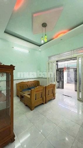 Bán nhanh căn nhà ở Thới Tam Thôn - Hóc Môn . DT 80m2, giá 1 tỷ 1