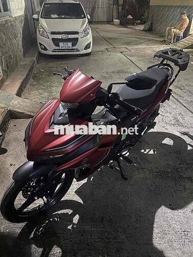 Exciter 155 VVA màu đỏ