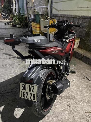 Exciter 155 VVA màu đỏ