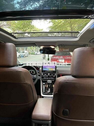 Toyota Innova Cross 2025 - 6000 km