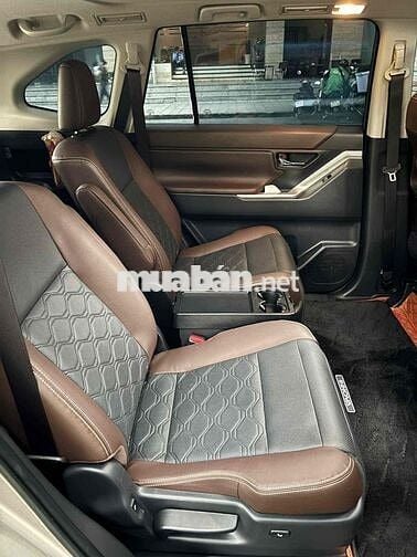 Toyota Innova Cross 2025 - 6000 km