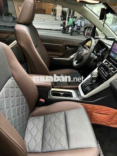 Toyota Innova Cross 2025 - 6000 km