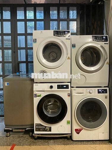 Studio Full Nội Thất,Thang Máy Nhà Xe Rộng. Nằm Trên Phan Xích Long.