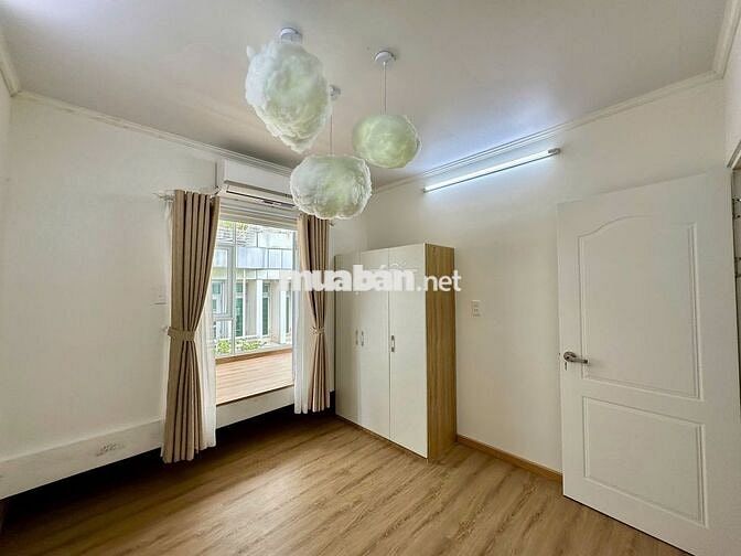 CĂN HÔ 3PN BAN CÔNG_1PK_1WC_RÔNG 100M2_HOÀNG SA, QUÂN 3_KÊNH NHIÊU LÔC