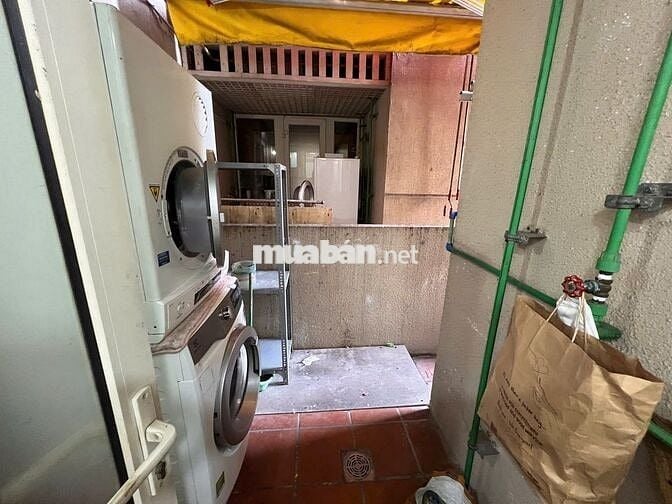 Cần bán căn hộ Saigon Pearl , dt 90m2 2pn 2wc giá rẻ