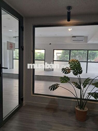 Mặt bằng kinh doanh 55m2 đường 12m