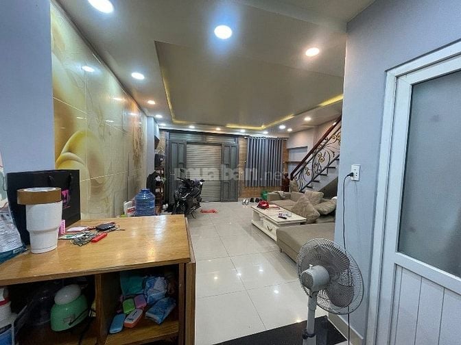 Nhà hẻm xe hơi DT5x10m,2 tầng sát Nguyễn Hữu Thọ.lh chú Chỉn0931432374