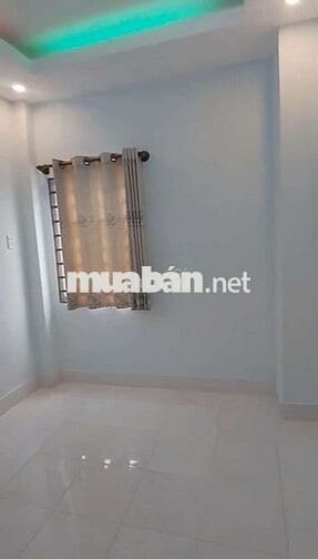 NHÀ 2LẦU 3PN 2WC MỚI SƠN SỬA HẺM OTO ĐỐI DIỆN VẠN PHÚC, Ở GĐ, NHÓM BẠN