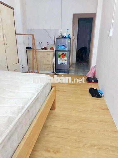 NGUYÊN CĂN MT HẺM XE HƠI • CHO THUÊ LÀM CHDV • CHỈ 18TR CÒN BỚT TT Q3