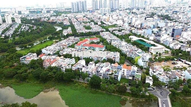 CHO THUÊ NHÀ 4 TẦNG KDC AN PHÚ HƯNG, P TÂN PHONG, Q7 GIÁ 25TRIệU/THANG