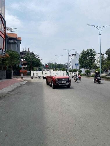 Chính chủ Cho thuê nhà phố KDC Him Lam - Đường Nguyễn Thị Thập